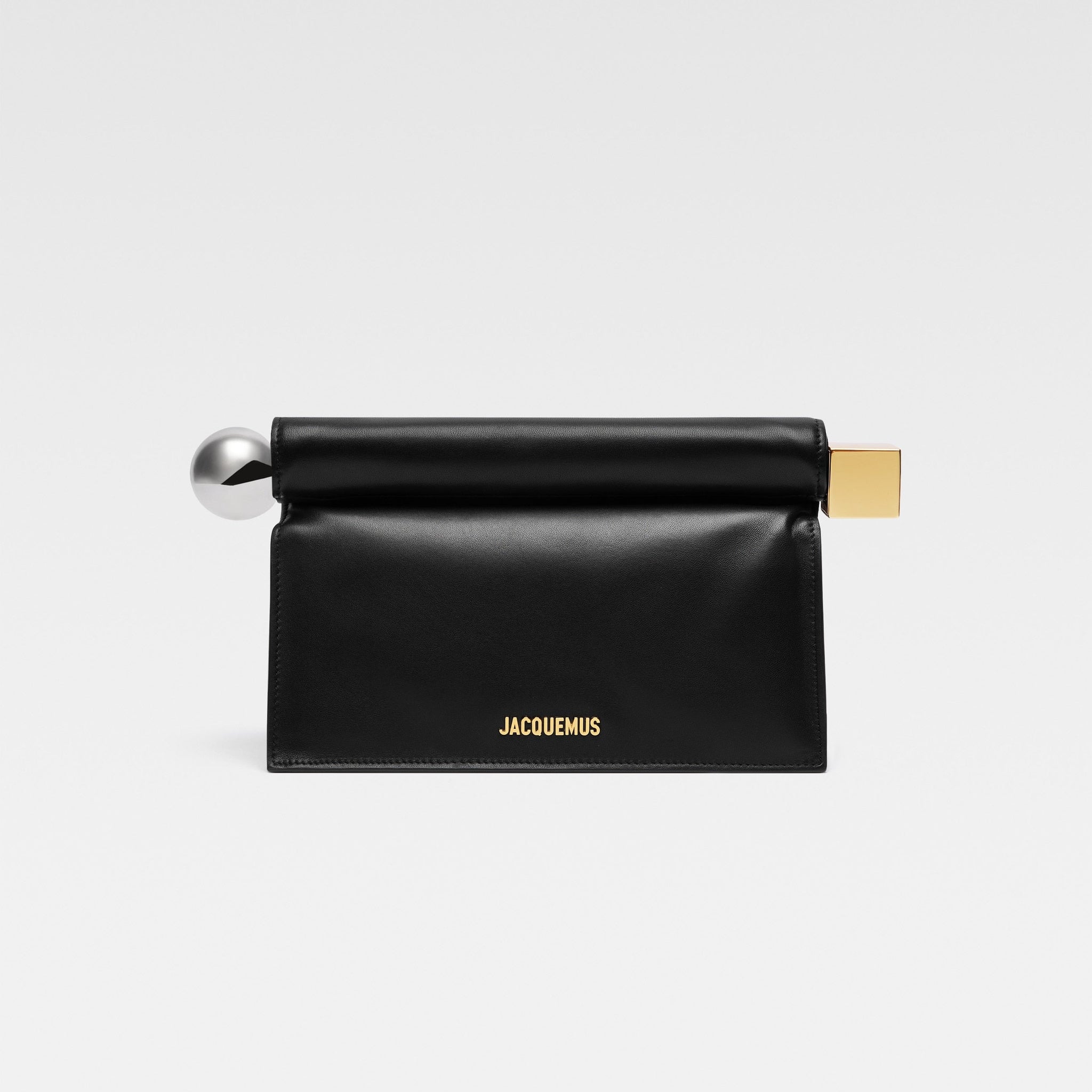 The Rond Carré Pouch 