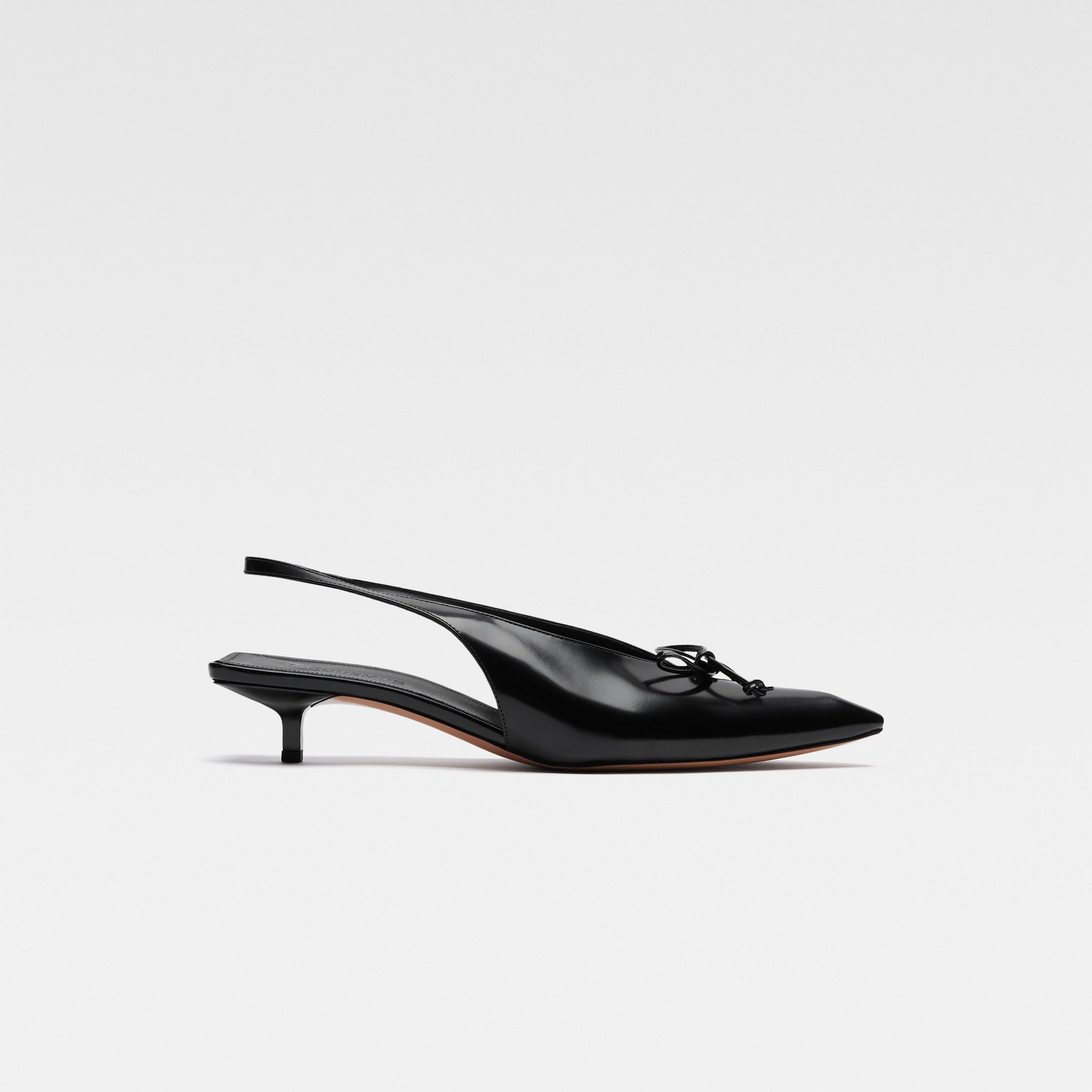 Les Slingbacks Cubisto Basses