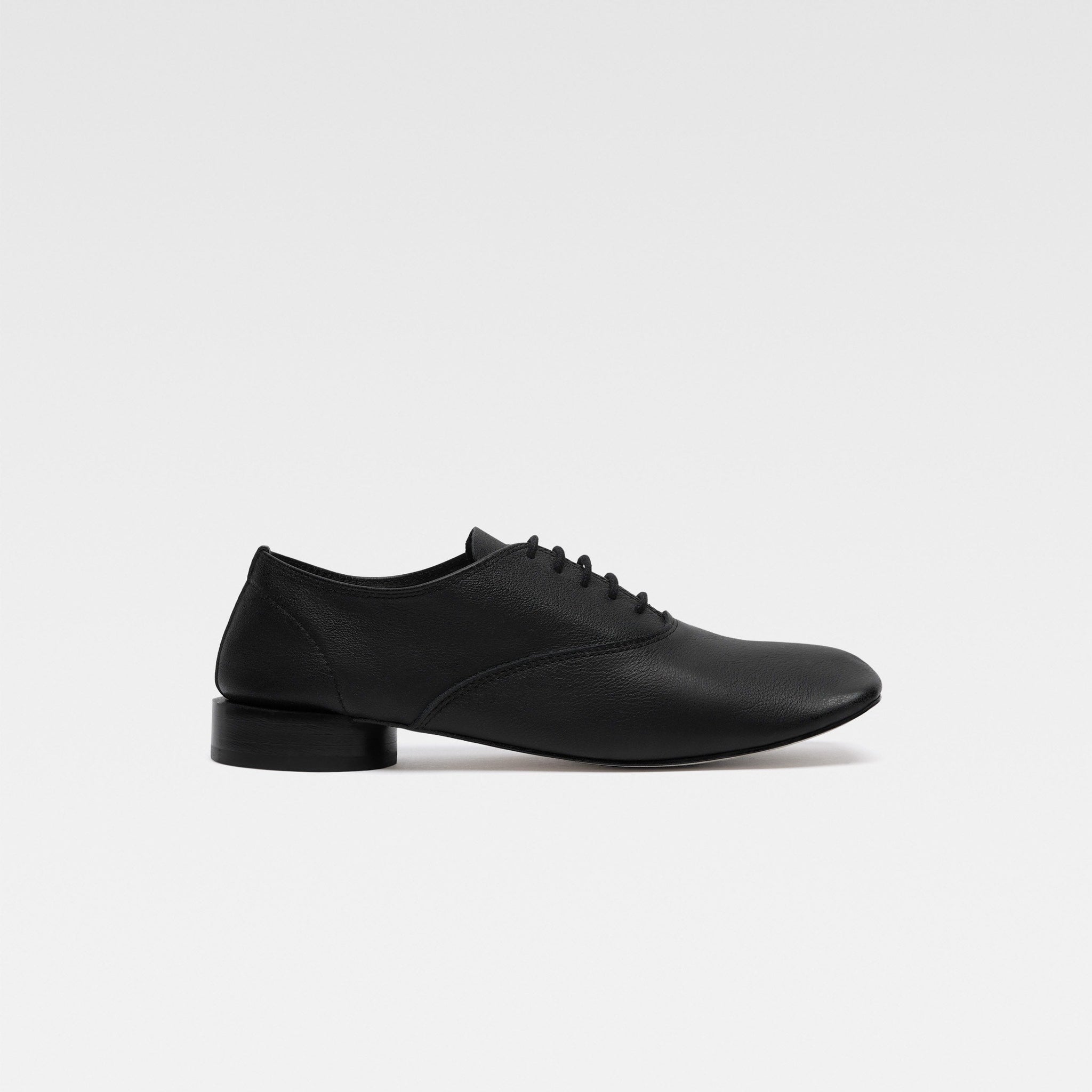 Les Zizi Repetto Jacquemus